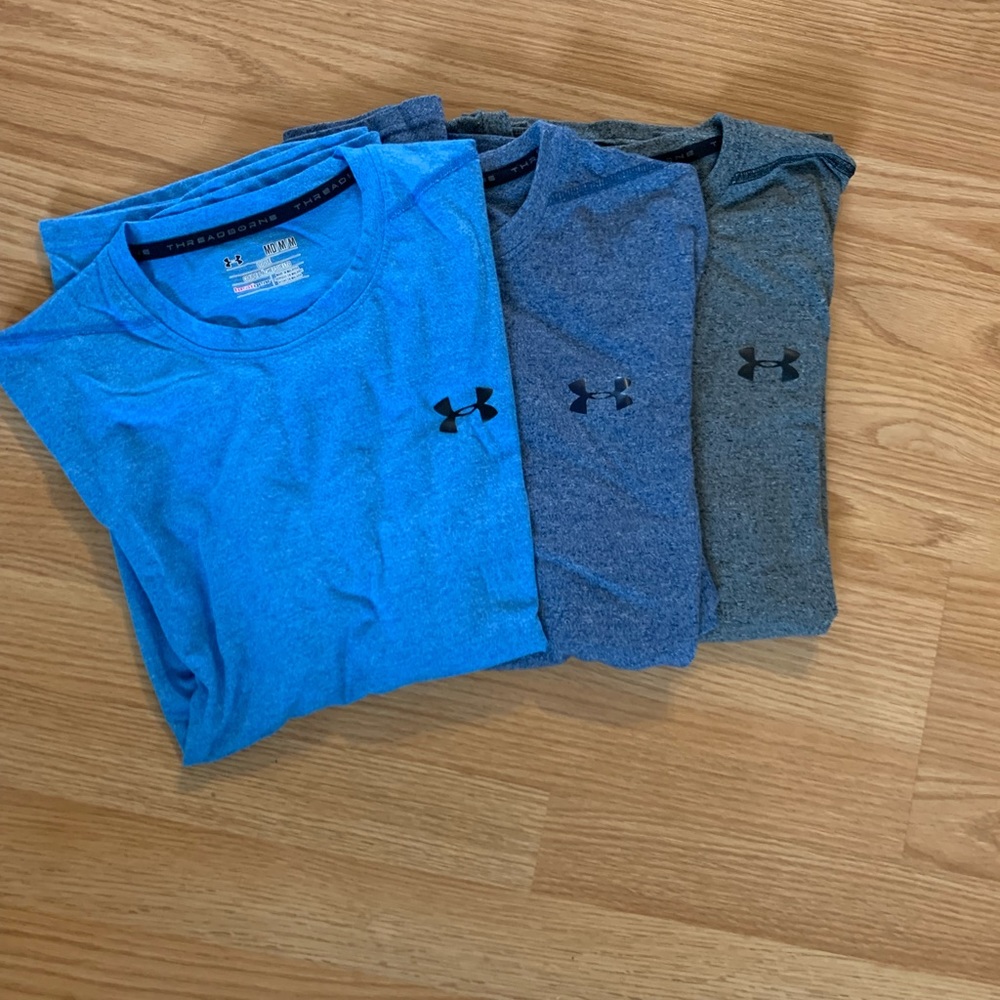Bundle of 3 Under Armour Threadborne t-shirts. Size M